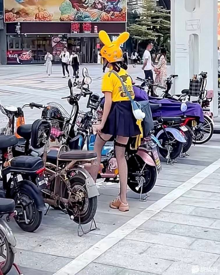 我就喜欢吃她家的外卖,连吃了三个月,结果越吃越瘦哈哈哈 我就喜欢吃她家的外卖,连吃了三个月,结果越吃越瘦哈哈哈