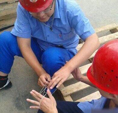 停电的时候不能干活儿真是太无聊了 停电的时候不能干活儿真是太无聊了