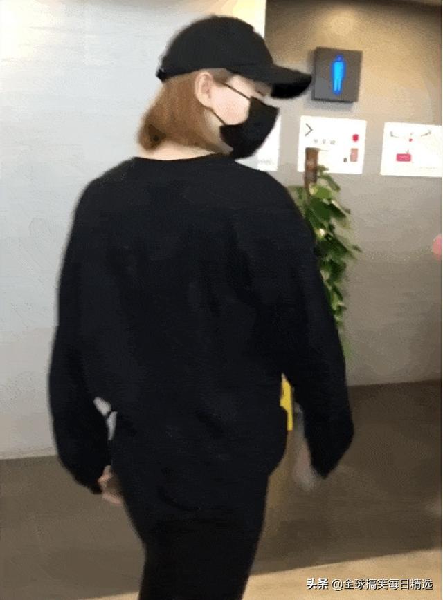 神回复:你帮他分析一下他老妈为什么不让他去了 神回复:你帮他分析一下他老妈为什么不让他去了