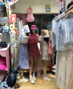 永远不要相信服装店里的镜子，只有服装店老板夸我，哈哈哈！