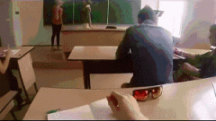 内涵亮点gif图：终于看到了我想要的世界了！