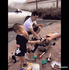 “本来想着和男朋友分手,自从看了他的笔记本后,瞬间不干了!”哈哈哈 “本来想着和男朋友分手,自从看了他的笔记本后,瞬间不干了!”哈哈哈