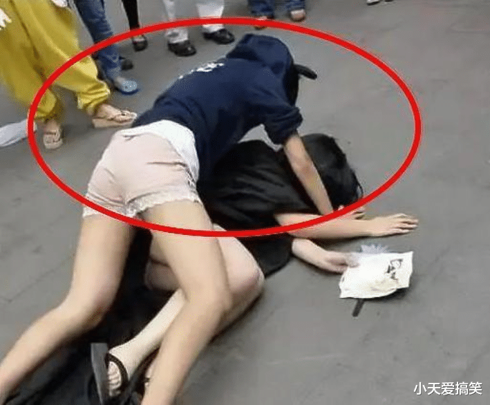 “人类生理上有什么不合理之处?”评论区炸了,哈哈哈 “人类生理上有什么不合理之处?”评论区炸了,哈哈哈