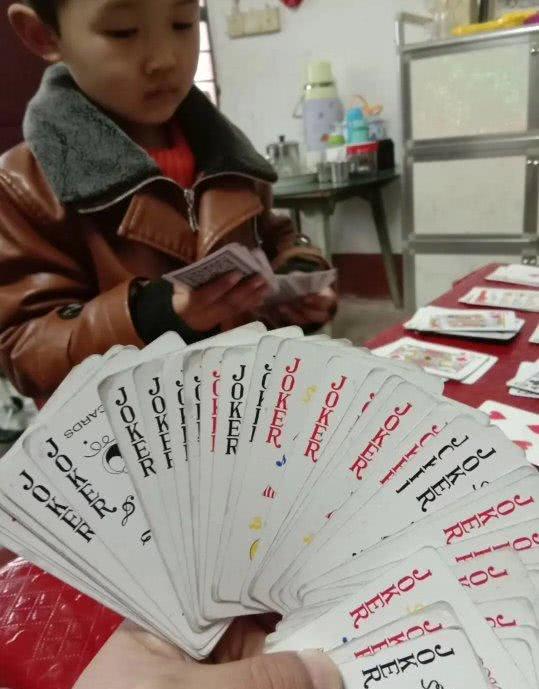 第一次去女友家带了这些东西,竟然被丈母娘哄了出来...哈哈哈哈 第一次去女友家带了这些东西,竟然被丈母娘哄了出来...哈哈哈哈