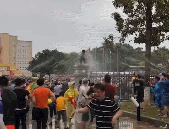 从老婆包里翻出来的,亲朋好友都劝我赶紧离婚,这个有什么用呢? 从老婆包里翻出来的,亲朋好友都劝我赶紧离婚,这个有什么用呢?