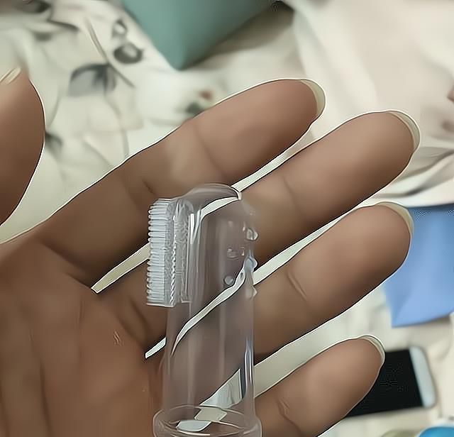 从老婆包里翻出来的,亲朋好友都劝我赶紧离婚,这个有什么用呢? 从老婆包里翻出来的,亲朋好友都劝我赶紧离婚,这个有什么用呢?