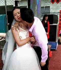 从老婆包里翻出来的,亲朋好友都劝我赶紧离婚,这个有什么用呢? 从老婆包里翻出来的,亲朋好友都劝我赶紧离婚,这个有什么用呢?