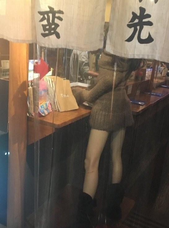 “闺蜜22岁了,才发育成这样,还有救吗?”哈哈哈 “闺蜜22岁了,才发育成这样,还有救吗?”哈哈哈