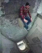 我特别想知道你死怎么上去的