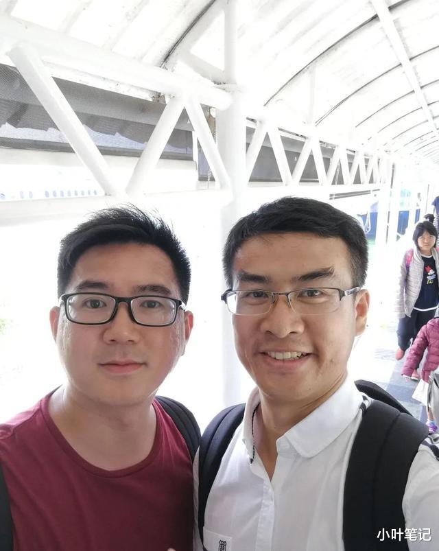 再也不相信网红美女的身材了!笑哭我了! 再也不相信网红美女的身材了!笑哭我了!