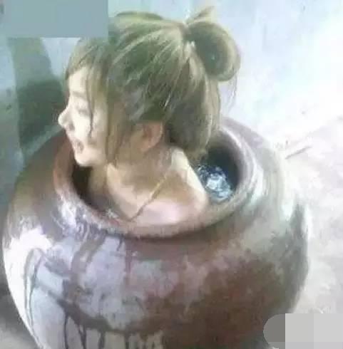 请看,传说中的坛中美女 请看,传说中的坛中美女