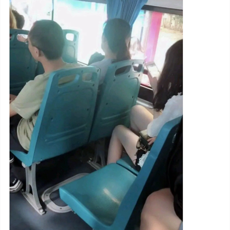 “火车站旁边便宜的宾馆能睡吗,有人尝试过吗?”哈哈哈评论笑喷了 “火车站旁边便宜的宾馆能睡吗,有人尝试过吗?”哈哈哈评论笑喷了