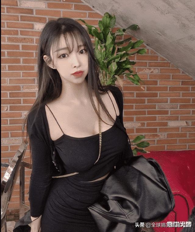 神回复:和女同学出去玩,接下来该干什么啊? 神回复:和女同学出去玩,接下来该干什么啊?