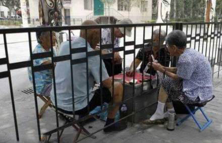 爆笑图片让你笑的忍不住