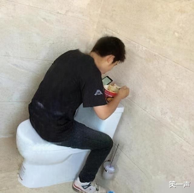 “如果你被严刑逼供,哪关你会投降?”哈哈哈哈吃不了苦 “如果你被严刑逼供,哪关你会投降?”哈哈哈哈吃不了苦