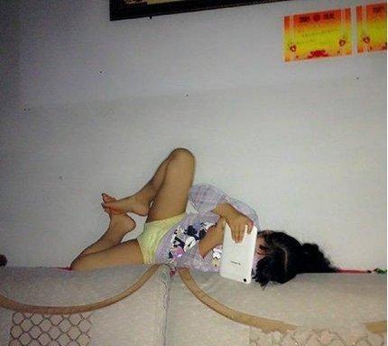 美女这姿势惊呆天人