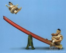搞笑图片蘑菇荡秋千
