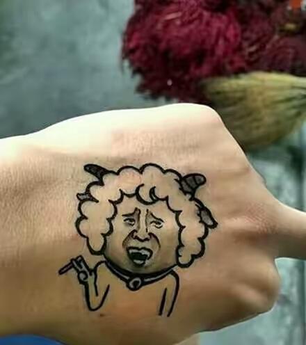 沸羊羊有那么丑吗? 沸羊羊有那么丑吗?