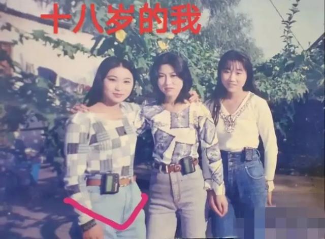 神回复:你俩绝配,正好一个圆的,一个方的,孩子就叫元芳吧 神回复:你俩绝配,正好一个圆的,一个方的,孩子就叫元芳吧
