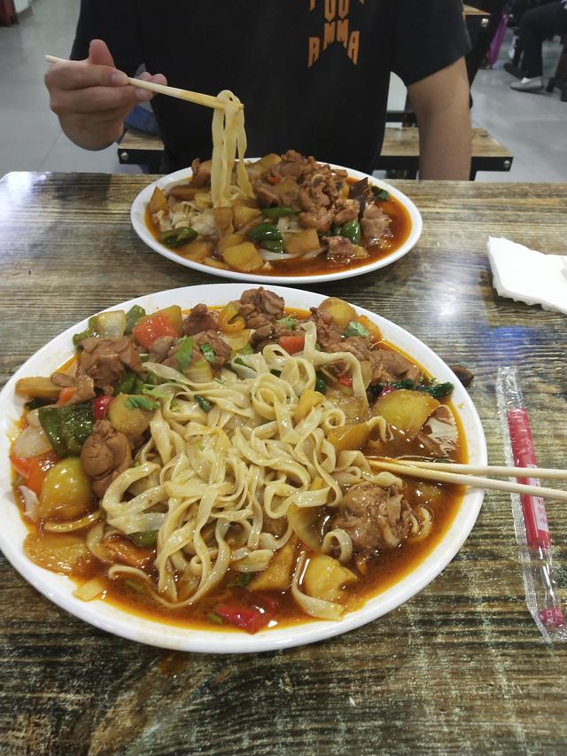 神回复:廉价又有饱腹感的食物是什么?神评竟然是全国统一 神回复:廉价又有饱腹感的食物是什么?神评竟然是全国统一