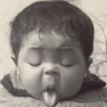 这孩子长得真罕见