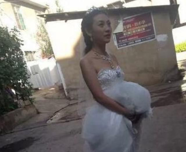 终于知道大家总来这家健身的原因了,有这样的妹子,我也想去哈哈 终于知道大家总来这家健身的原因了,有这样的妹子,我也想去哈哈