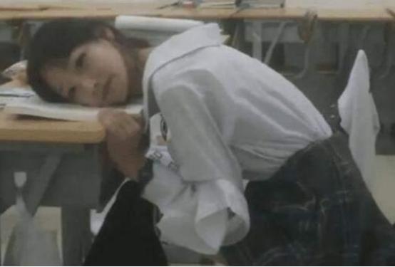 “公司新来的保洁阿姨,侧颜太惊艳了!”这是在体验生活哈哈哈 “公司新来的保洁阿姨,侧颜太惊艳了!”这是在体验生活哈哈哈