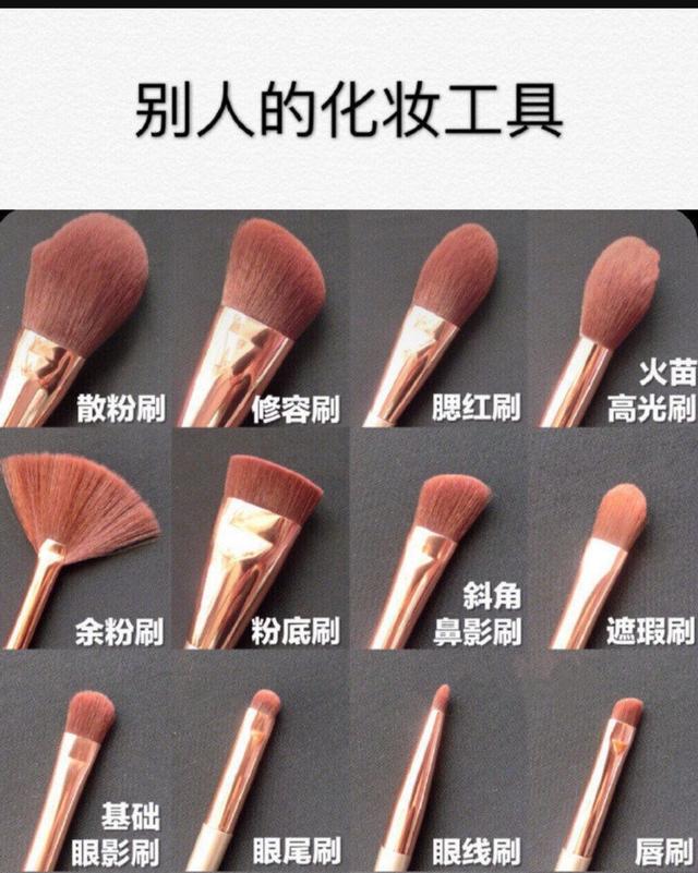开心一刻:发传单的最高境界,让人难以拒绝 开心一刻:发传单的最高境界,让人难以拒绝