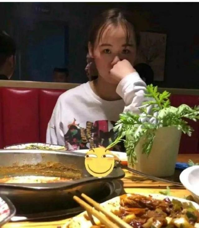 “和女孩子约会一定要去爬山”看来都是套路啊,太搞笑了!哈哈哈哈 “和女孩子约会一定要去爬山”看来都是套路啊,太搞笑了!哈哈哈哈