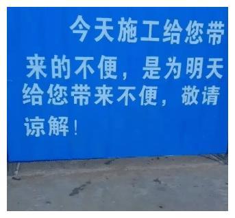 “情侣之间如何跨过屎尿屁的坎？第2位网友说的很接地气啊！”哈哈哈哈～