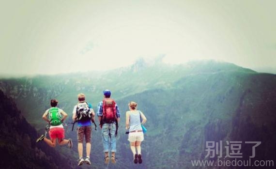 要跳崖么,别想不开啊 要跳崖么,别想不开啊