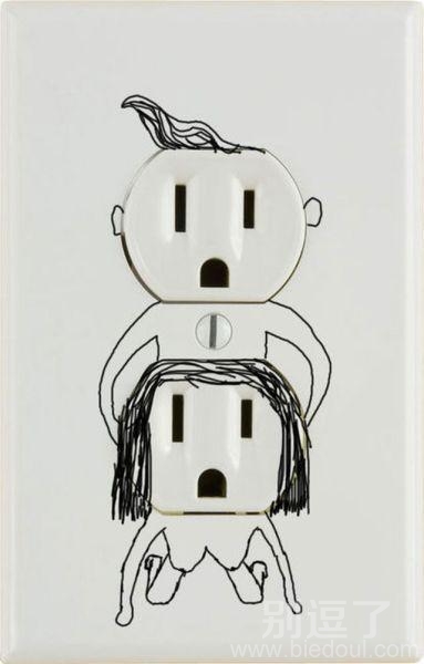 超级邪恶的插座,被玩坏了。 超级邪恶的插座,被玩坏了。