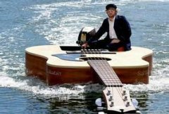 坐着吉他去旅行 坐着吉他去旅行