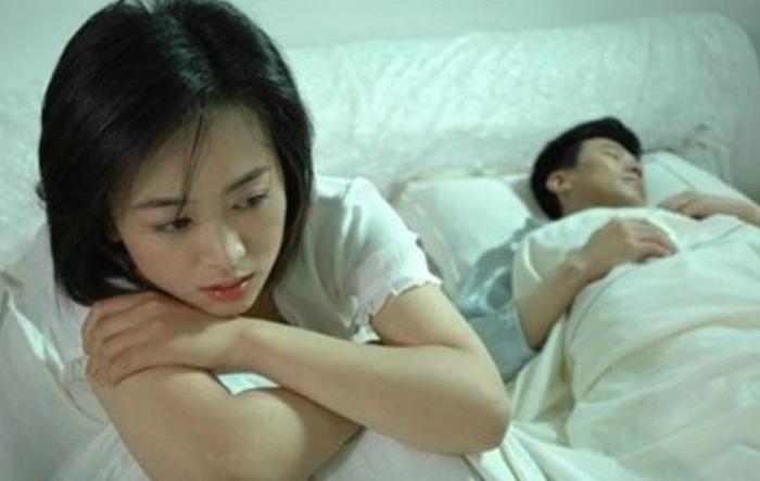 “跟同学一起爬山,回来成这样了,怎么跟老公解释?”哈哈哈 “跟同学一起爬山,回来成这样了,怎么跟老公解释?”哈哈哈