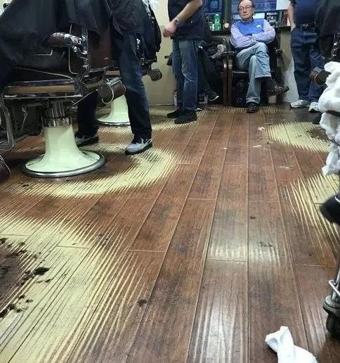 黑丝既不能防风,又不能保暖,为啥女生都爱穿?哈哈哈哈加攻速啊 黑丝既不能防风,又不能保暖,为啥女生都爱穿?哈哈哈哈加攻速啊