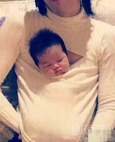 开胸毛衣还可以带孩子