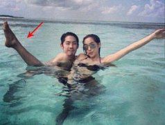 这是皮肤还是黑丝 这是皮肤还是黑丝