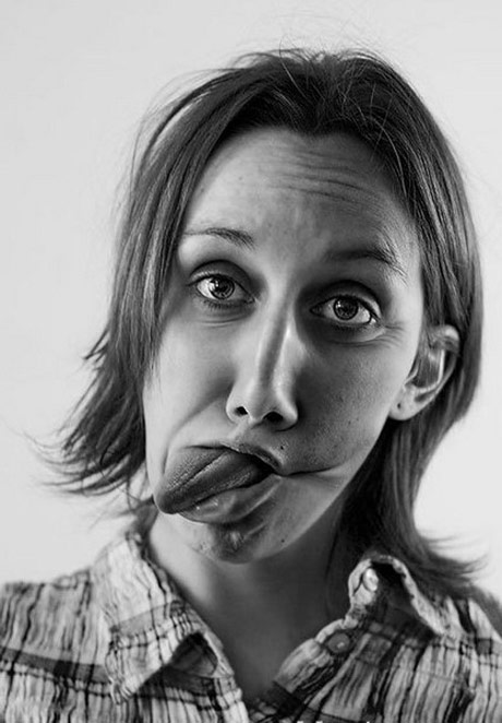 超级夸张变态的表情秀,爆笑了。