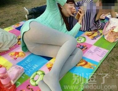 我想知道这是谁拍的? 我想知道这是谁拍的?