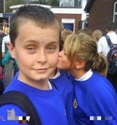 总感觉哪里不对劲 总感觉哪里不对劲