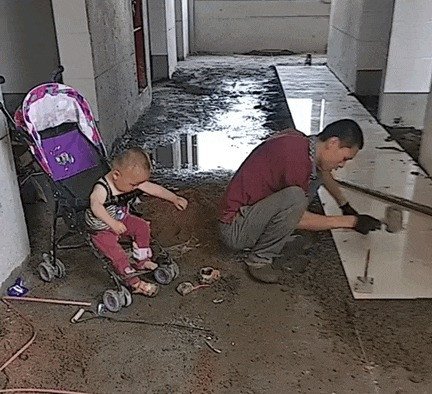 “女大学生为了见男朋友,真的是无所不用”,哈哈哈哈...这谁顶得住啊! “女大学生为了见男朋友,真的是无所不用”,哈哈哈哈...这谁顶得住啊!