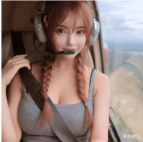 哈哈哈哈,谁说帆布鞋给不了高跟鞋的气质?网友神评笑死我 哈哈哈哈,谁说帆布鞋给不了高跟鞋的气质?网友神评笑死我