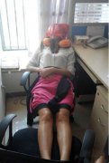 偷看女同事睡觉醉了 偷看女同事睡觉醉了