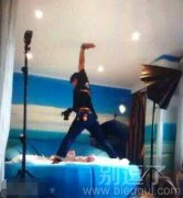 摄影师都蛮拼啊。