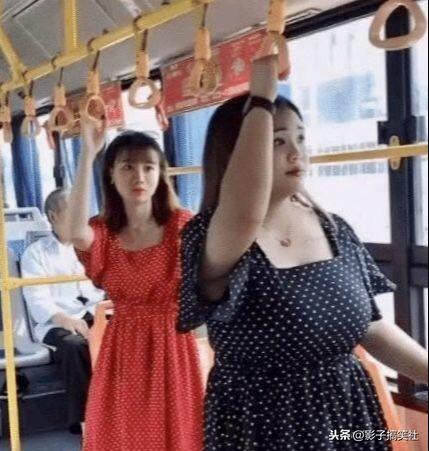 你哪来的勇气穿这件衣服去逛街的呢？走到大街上我都替你感到尴尬