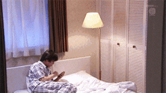 卸妆后.....吓死人了要