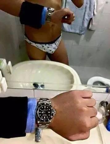 骚年,这个逼装的给满分 骚年,这个逼装的给满分