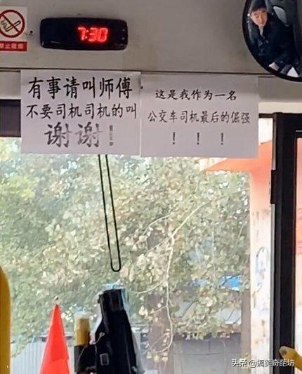 淡定的伴娘,抢了新娘的风头 淡定的伴娘,抢了新娘的风头