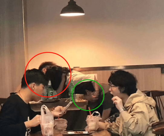 “女朋友趁着我喝醉,和我兄弟当面把我给绿了…”哈哈哈哈哈人艰不拆 “女朋友趁着我喝醉,和我兄弟当面把我给绿了…”哈哈哈哈哈人艰不拆