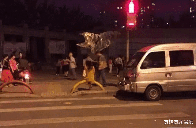 一眼会“看错”的图片，你看错了几张？哈哈哈哈哈....我全中了